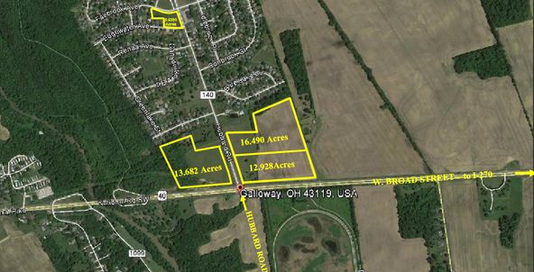West Broad Street: W. Broad Street & Hubbard Road, Galloway, OH, 43119
